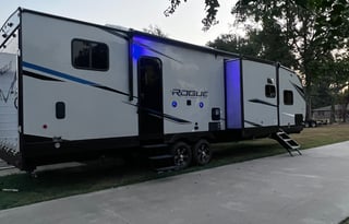 Time Travelers 2022 Forest River Rogue