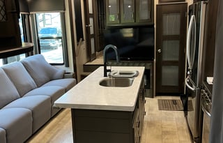 2021 Grand Design Momentum ****Delivery ONLY*****