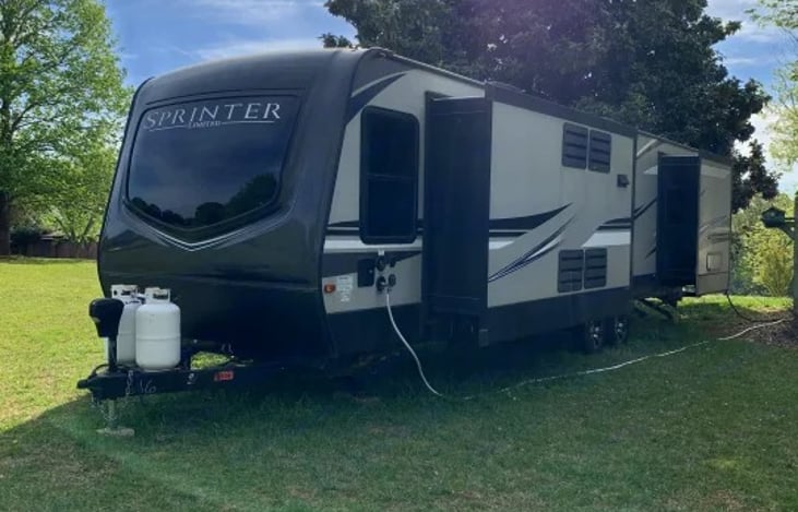 "Smokey Mountain Sprinter" is professionally managed