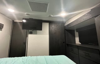 2022 KZ Sportsmen 292BHK