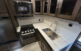 Grand Design Transcend Xplor 247BH