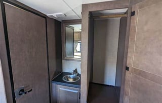 2018 Thor Motor Coach Majestic 23A.