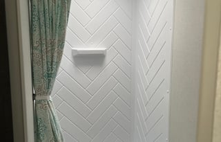 Spacious 7-Sleeper Dream on Wheels