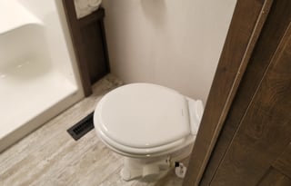 Family Fun Starts Here Spacious 5th Wheel Camper!