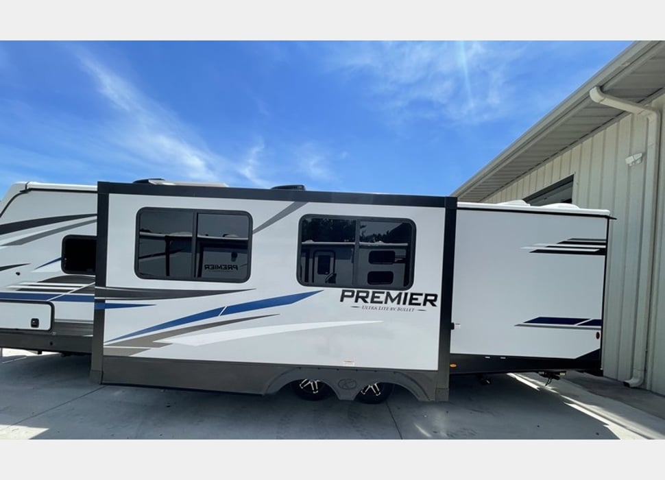 Travel Trailer rentals in Piney Flats