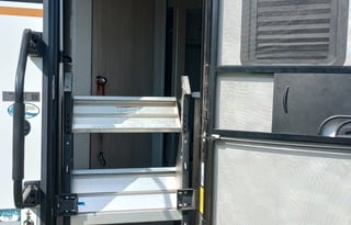 Geo Genny (867-5309)... Easy Tow!