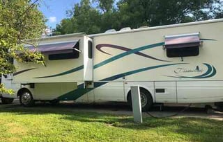 Vivi! Comfortable Camping with Everything You Need