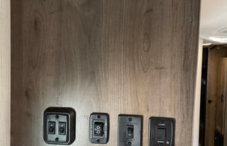 2021 Heartland Pioneer QB 300