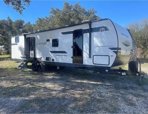 Forest River RV Surveyor Legend X 32CAMP