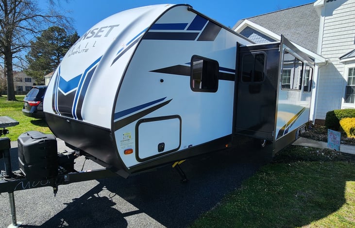 Great size fits anywhere even a driveway.