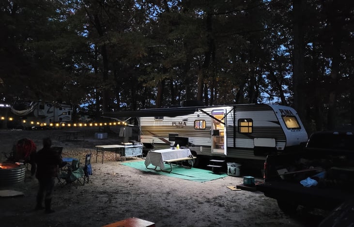 Reference photo by owner of camp setup.