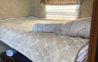 FIFTH WHEEL 37 Ft 2015 Prime Time Crusader Bunk HS