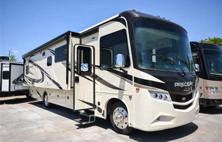 Passenger side with slide out