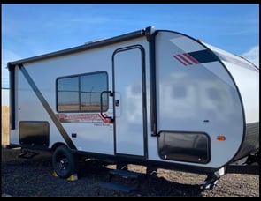 Forest River RV Wildwood FSX 179DBKX