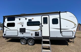 2020 Rockwood Mini Lite. Animal friendly.