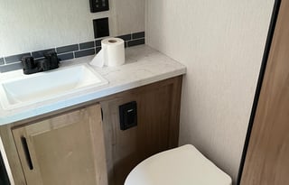 Toy hauler and pet friendly rv!