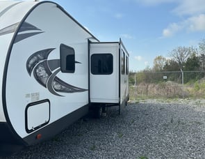 Forest River RV Wildwood Heritage Glen Hyper-Lyte 26RBHL