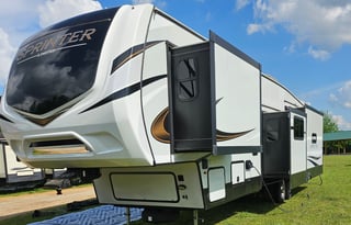 2022 Keystone RV Sprinter Limited 3590LFT