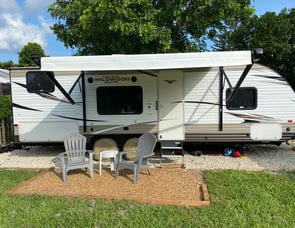 Forest River Wildwood X-Lite