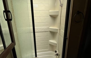 Great family escape w/ bunkhouse.