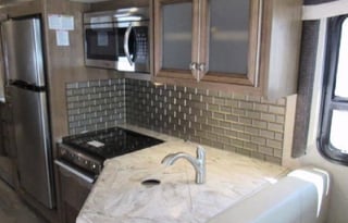 2020 Fleetwood RV Flair 32S