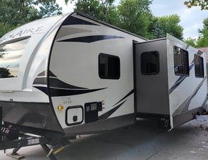 Palomino SolAire Ultra Lite 258RBSS