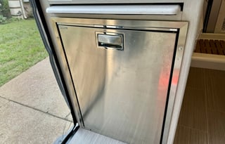 2023 Thor Motor Coach Rize 18M