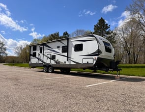 Palomino SolAire Ultra Lite 268BHSK