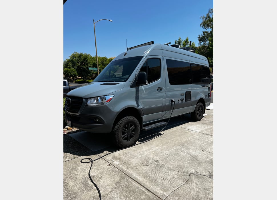 Class B Camping Van rentals in Sunnyvale