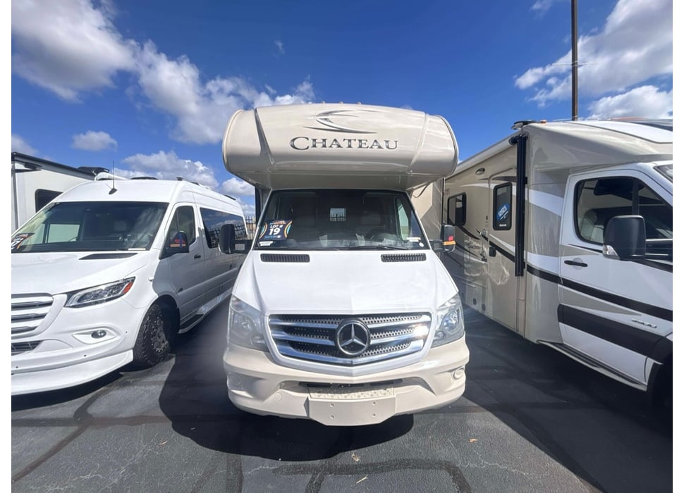 Class C Motor Home rentals in Watsonville