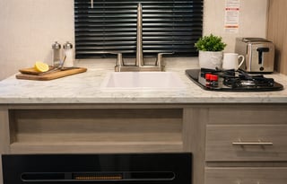 "Miami" Lightweight & Easy to Tow (OKFL1937)