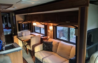 2005 Holiday Rambler Neptune 34PDD