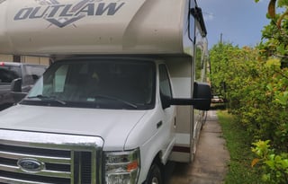 2021 Thor Motor Coach Outlaw 29J