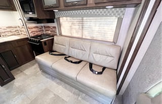 2020 Forest River Coachmen Freelander 31BH BMN1245
