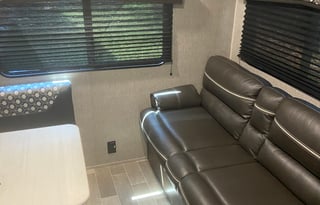 2019 coleman lantern lt 202rd