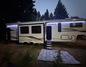 Forest River RV Sabre 38DBL
