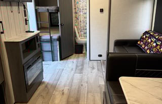 Unplug, unwind. Furnished 3bd, 2bath + bunks