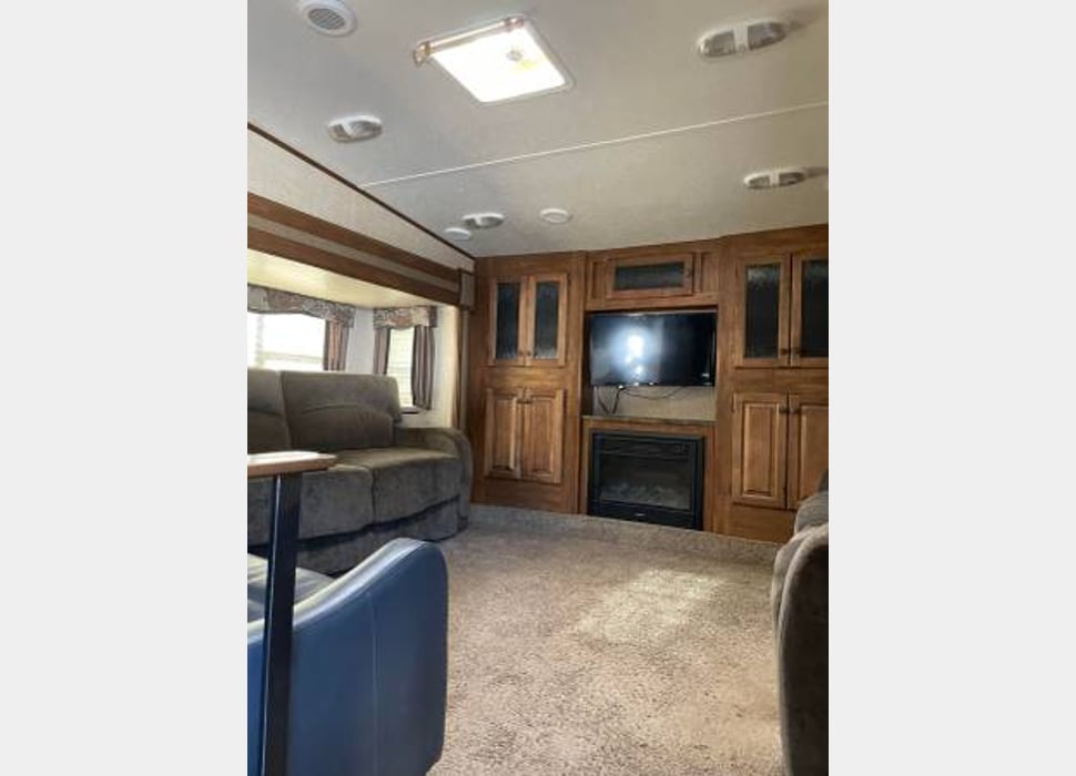 Fifth Wheel rentals in Conway