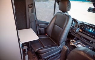 ROMR03 -- Pleasure-Way Rekon 4x4 Adventure Van