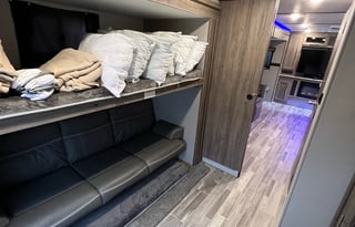 2020 CrossRoads RV Zinger ZR340BH