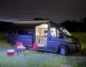 Thor Motor Coach Rize 18M