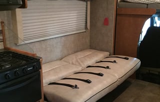 Minnie - Let the Fun Begin!