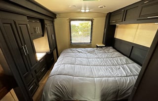 Your Home On Wheels! No Special License Needed!