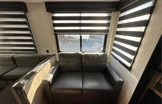 2022 Forest River Cherokee Arctic Wolf 321BH