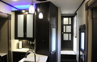 The Country Condo (Delivery Only)