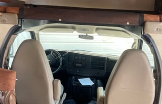 2011 Coachmen RV Freelander 21QB  Ford 350