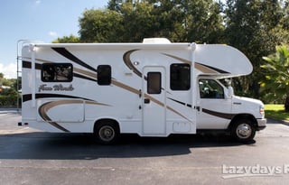 2015 Thor Motor Coach Four Winds 22E