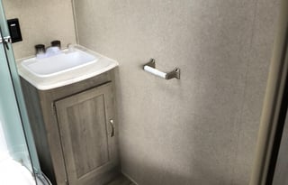 Hauly Shore is an amazing Toy Hauler!