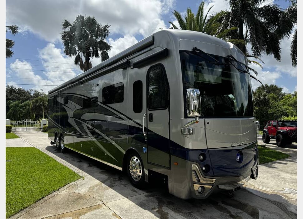 Class A Motor Home rentals in Cape Coral
