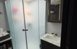 2021 Dutchmen RV Kodiak Ultimate 3321BHSL